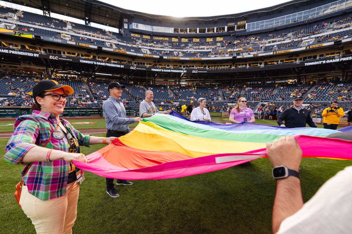 Pittsburgh Pirates tweet media