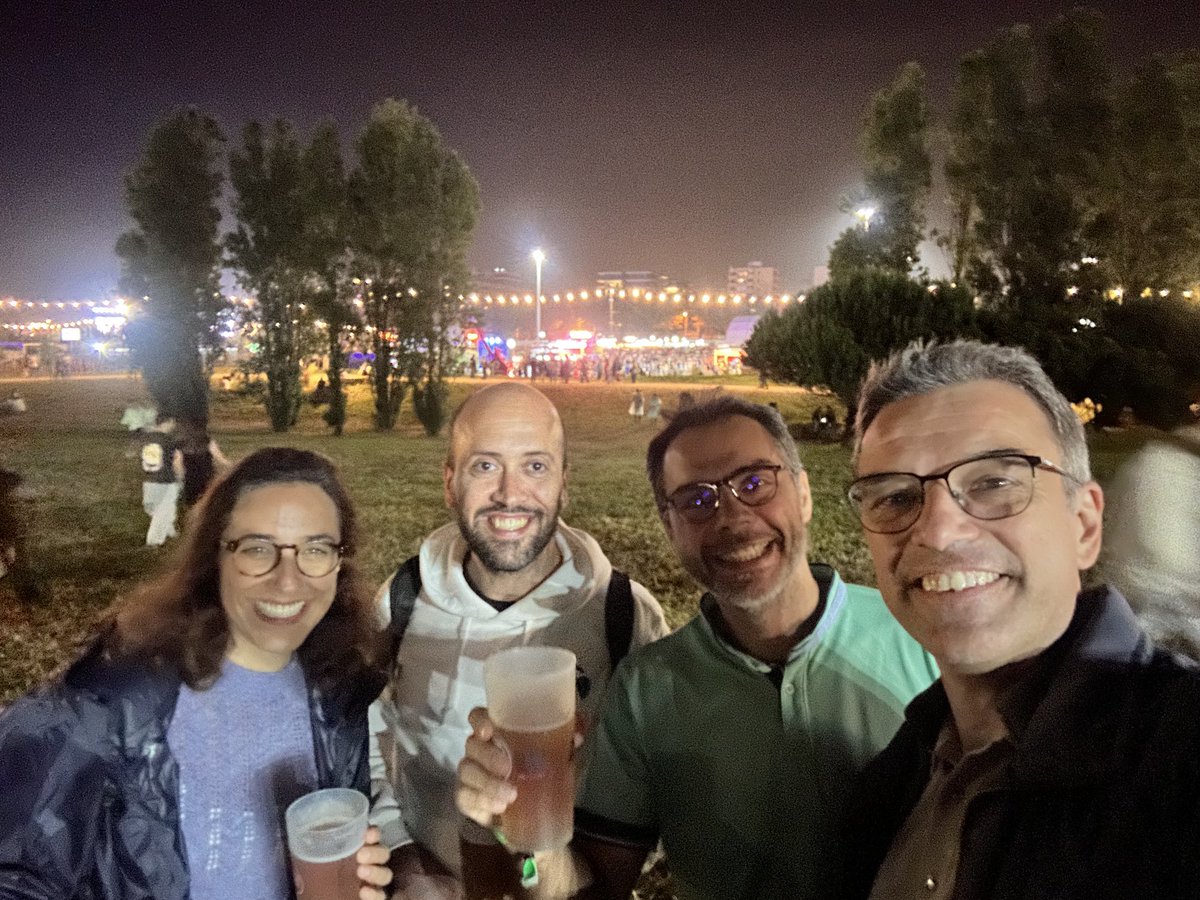 The road to the@datamakersfest starts at the ⁦<a href="/primavera_porto/">Primavera Sound Porto</a>⁩ !!