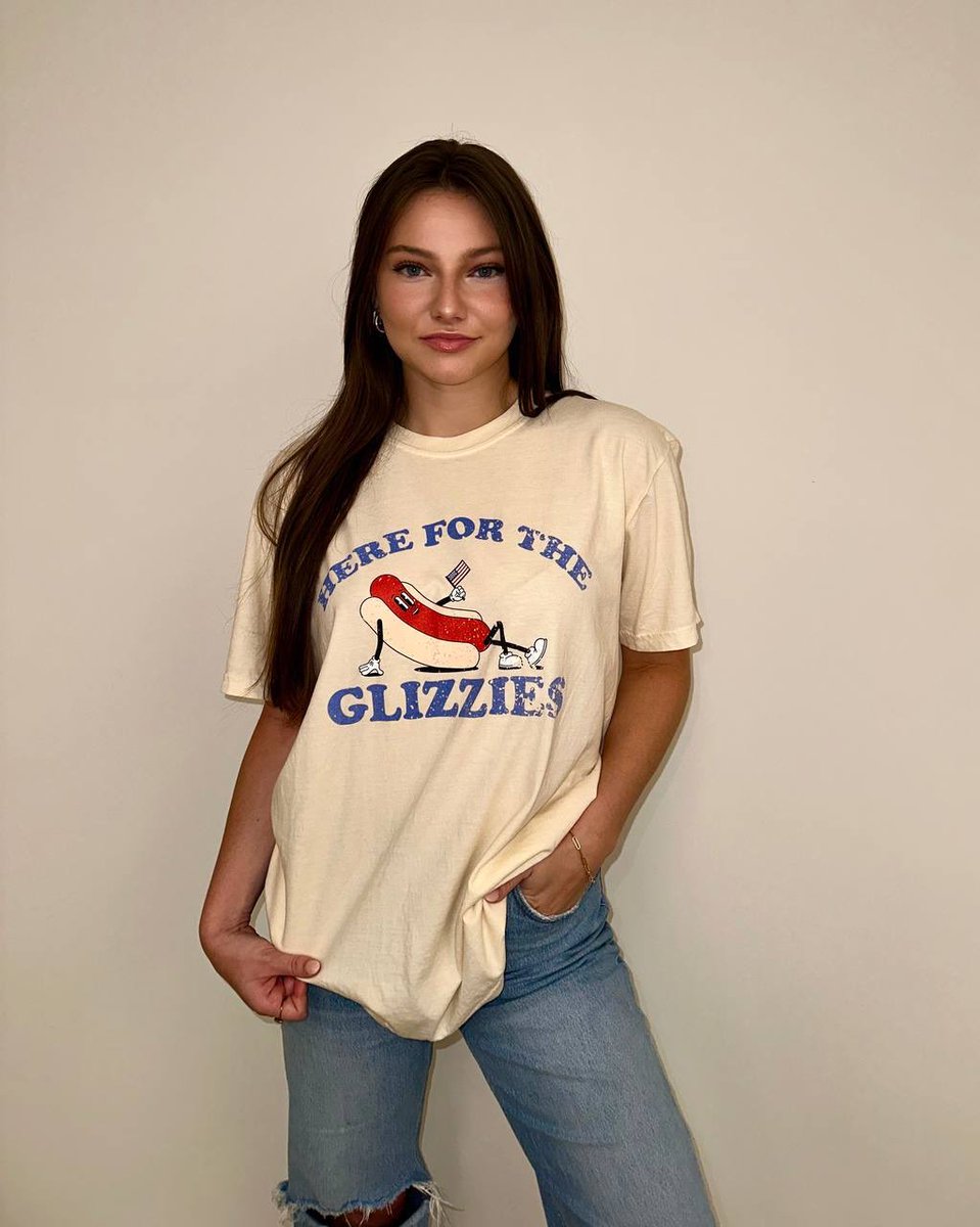 uncwchicks's tweet photo. New merch drop! https://t.co/ptT3URQqJ1 https://t.co/TH9eh47b6W