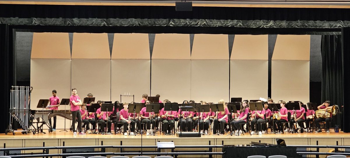 So proud of our <a href="/LaGrange_Middle/">LaGrange Middle</a> 8th grade band and orchestra students for bringing home superior ratings today! Grateful for our amazing support team of teachers, parents, and, of course, Mr. Z.
<a href="/westroadband/">Renee Hughes</a> <a href="/mzydelmusic/">Matthew Zydel</a> <a href="/ArlingtonCSD/">Arlington Schools NY</a>