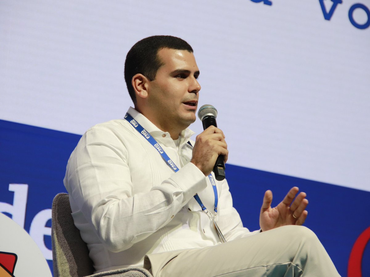 #ConvenciónBancaria | “A nosotros nos va bien en las crisis por la confianza. Encontramos soluciones, ya que en las crisis vemos oportunidades”: Alejandro Martínez, gerente de Arquitectura y Concreto.