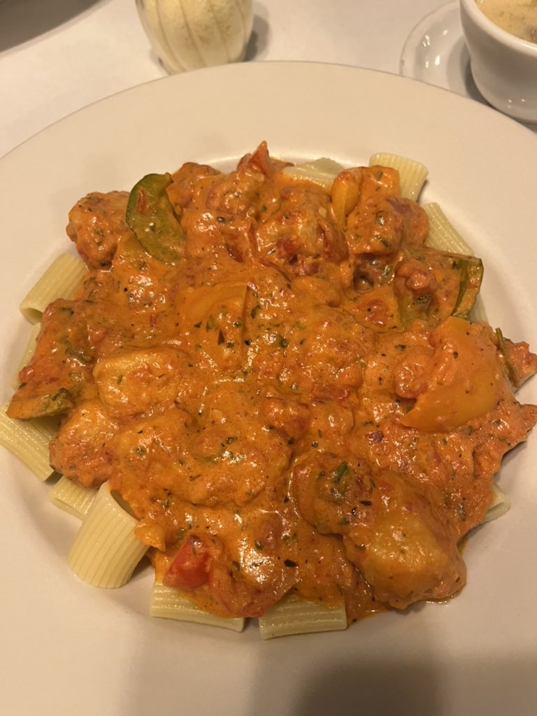 NG_NewGuy's tweet photo. Problem. I am an #amnewser Iโm on a daddy daughter date. I just ate a huge bowl of Chicken Riggies from Proiettiโs and we are about to watch Garfield ! Hope I can stay awake https://t.co/5YAZaBQtIK