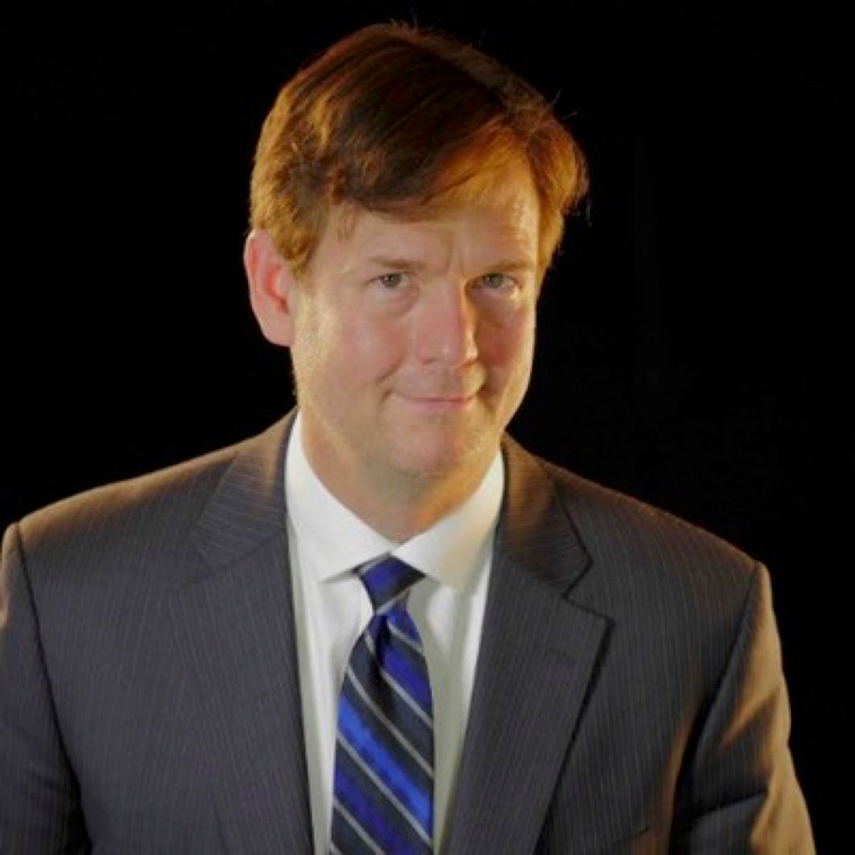 Bob Bowdon: Content Promotion and Monetization
Bob is the CEO of VidaFair, a content monetization platform that allows creators to set their own fees for their content.
A full transcript of this episode is available on Jon’s entertainment law blog at bit.ly/3VwQeIx