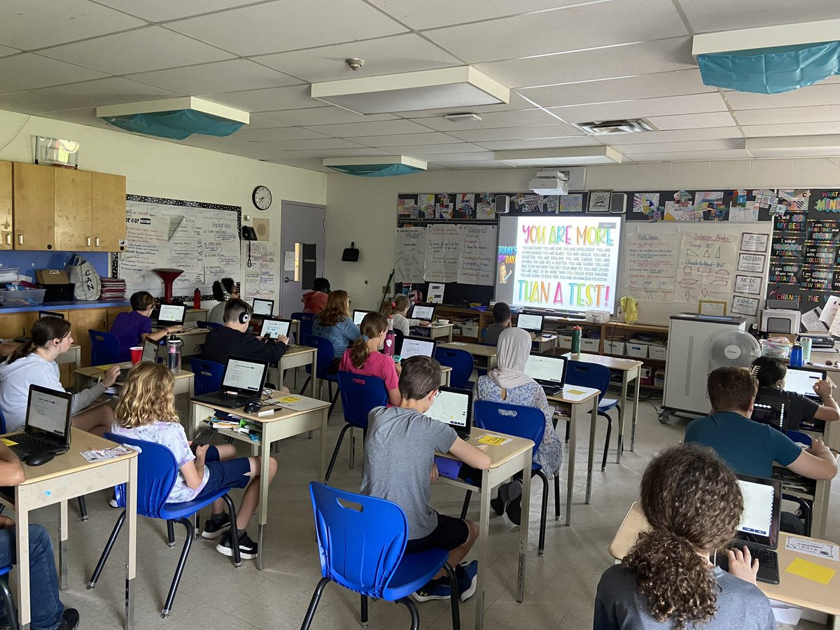 JamesStrathPS's tweet image. We are so proud of our students and educators for their hard work completing EQAO! Our entire community rallied together to support and cheer them on. #wearestrath @kprschools