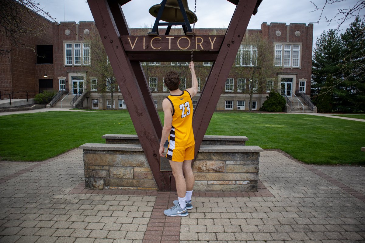 Valpo Basketball tweet media