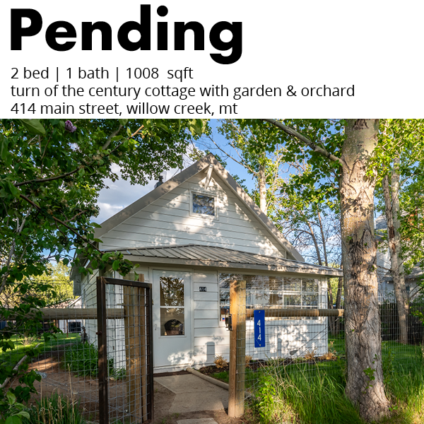 KnoffGroup's tweet photo. With a blend of vintage style and modern updates, this super cute home is move-in ready!
🔗See link for more photos, info, &amp; 360° virtual tour
Listed by Marcie Hahn-Knoff, Broker | REALTOR® Knoff Group Real Estate
https://t.co/IEJIkdGdv5 https://t.co/0lwTYhxnJV