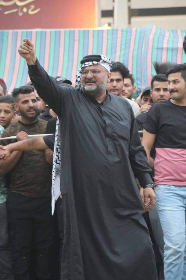 بتوجيه من سماحة القائد الحبيب ان يدفن الاخ المجاهد المرحوم شيخ مرتضى ال قمندار اللامي في قبر السيد الشهيد