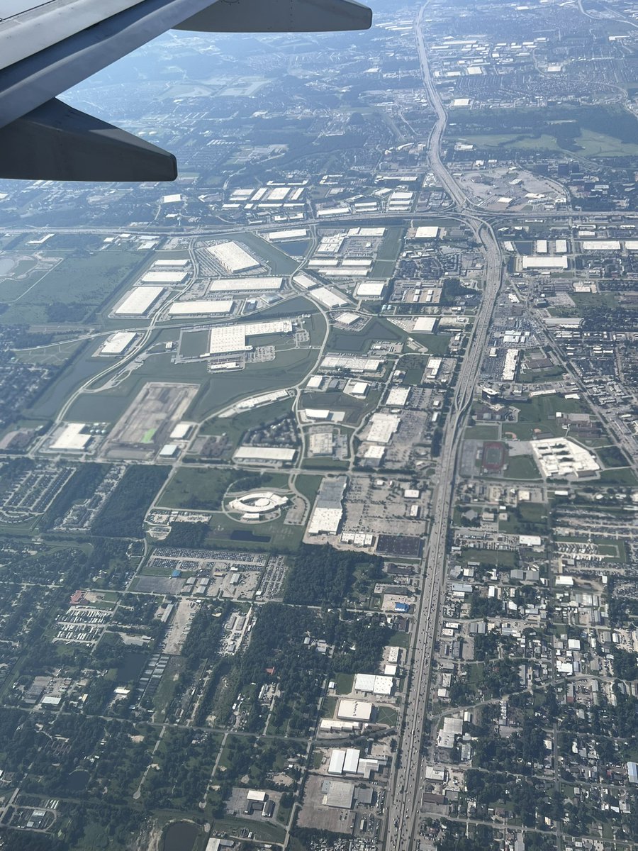 Look closely. Ms. <a href="/misscurlymandy/">Amanda Alvarado</a> spotted the best school in the Nation from the skies!! 👁️ #BlansonBold #WeLoveOurSchool <a href="/blansonstuco/">Blanson CTE StuCo</a> <a href="/wardoin/">Wanda Bailey</a> <a href="/jmvandonsel/">Josh Van Donsel</a>