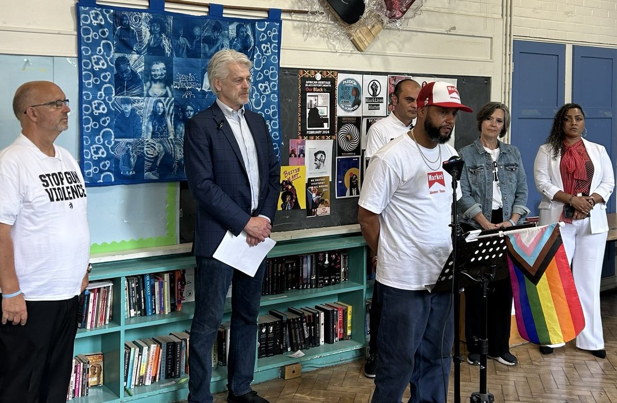 Chris Glover tweet media