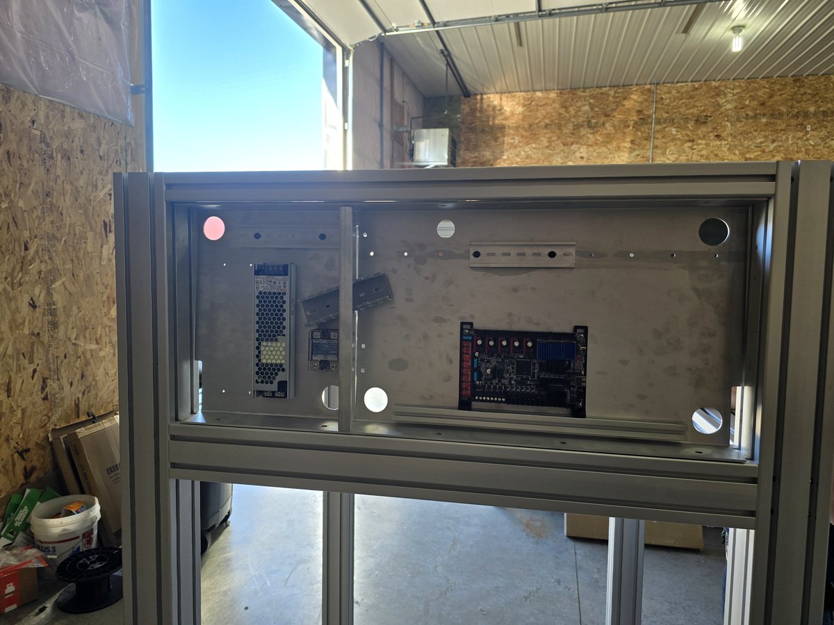 LukesLaboratory's tweet image. The frame is up! Next: rails and z axis! Early preview of the electrical cabinet as well. #stablebot #3dprinting
