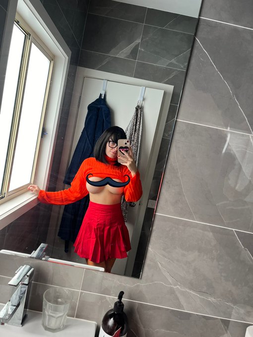 Uncensored on my sub page ❤️🧡 https://t.co/8kpriUGkdj<a href="/tag/newprofilepic"class="tags"><span>#newprofilepic</span></a>