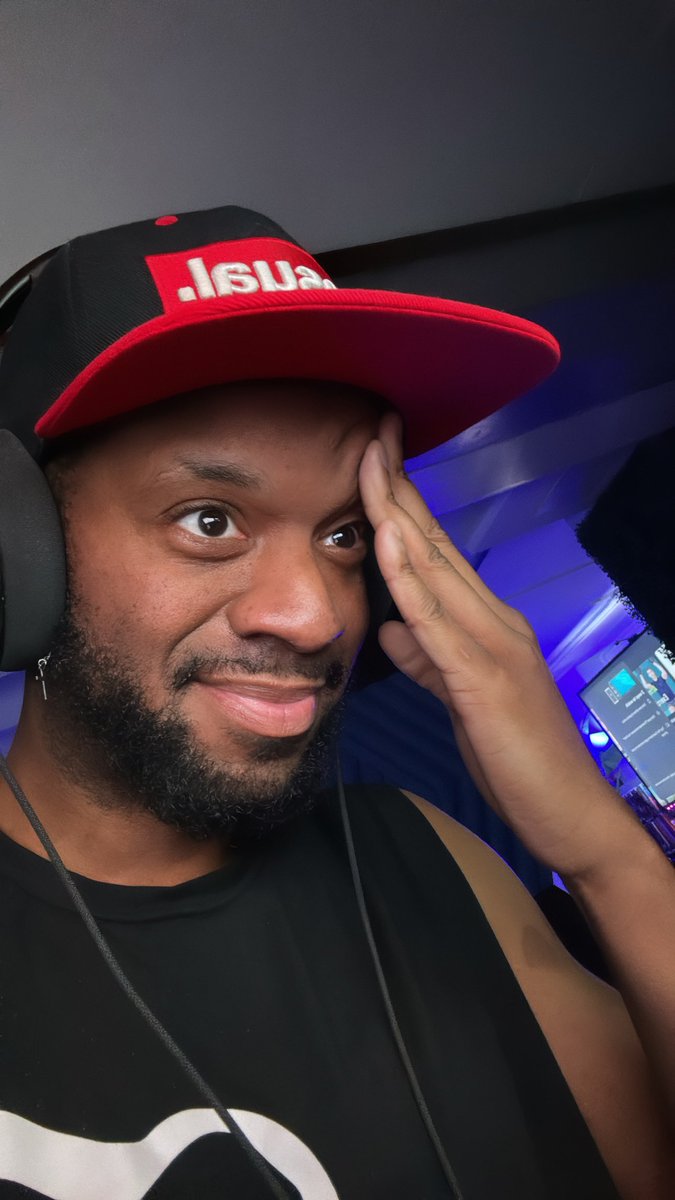iamBrandonTV's tweet photo. I want this picture of me stressed to become a meme 😩

What would your caption be? https://t.co/tOxaU3gpc0