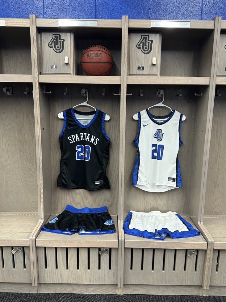 Chloe Van Horn tweet media