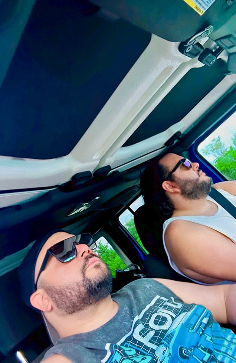 moysesarn's tweet photo. #BeachVibes #GayBears #GaySummer #LongIslandNY https://t.co/7nwS4ZT02U