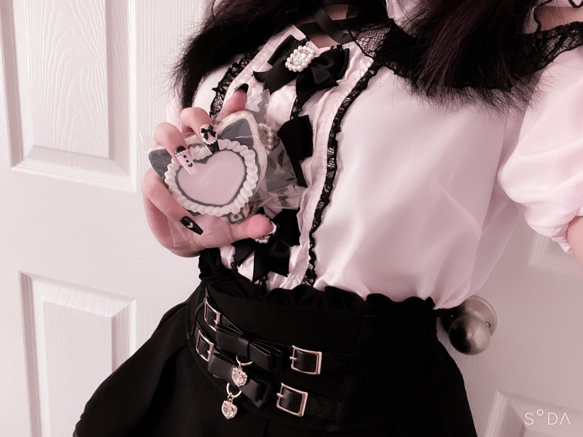 sunqhou's tweet image. ♥(⸝⸝⸝ᵒ̴̶̷̥́ ᵕ ก̀⸝⸝⸝)ෆ It’s my birthday 
today 🍰🎀 ˃̵͈̑ᴗ˂̵͈̑