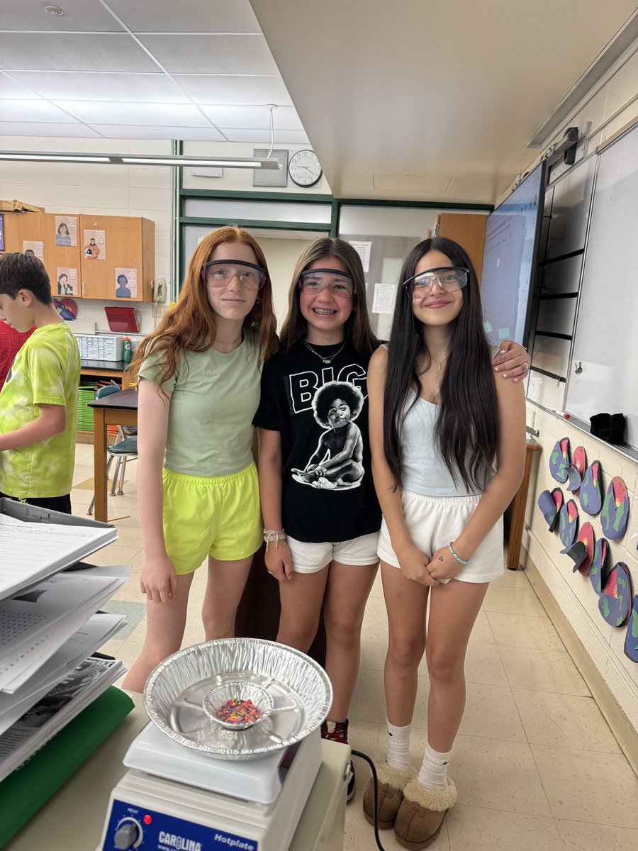 Danielle Florio tweet media