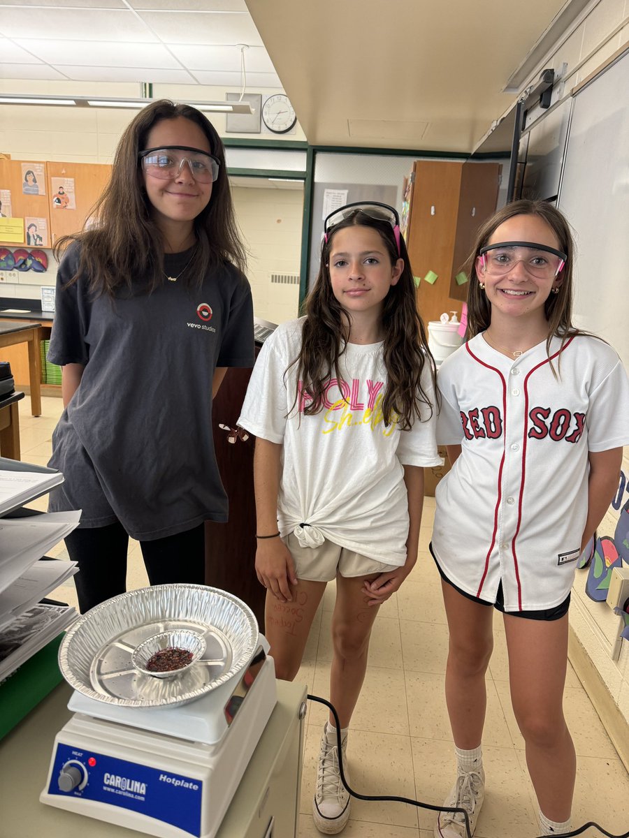 Danielle Florio tweet media