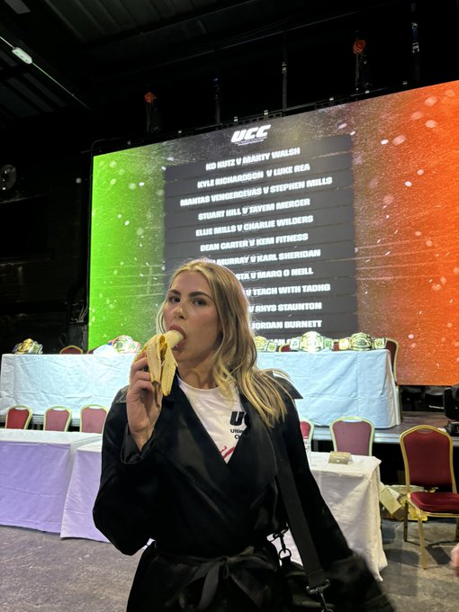 🍌 https://t.co/Or3H2qJiRi<a href="/tag/lilmoolinax"class="tags"><span>#lilmoolinax</span></a>