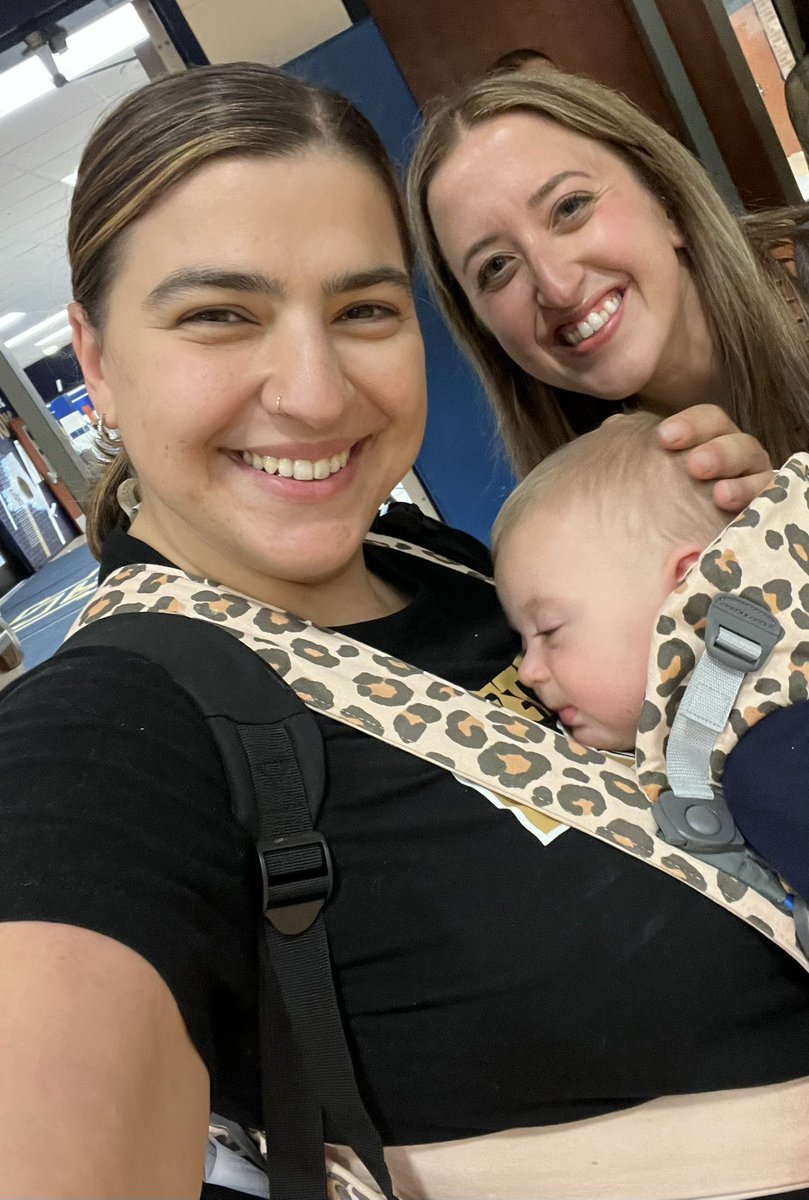 <a href="/MissDirrigl/">Maggie Dirrigl</a> and I loved seeing our <a href="/WillowRidge480/">Willow Ridge ES</a> kiddos at the ENL dinner tonight! Oh and baby Roman loved meeting everyone too! <a href="/PtoWillow/">Willow Ridge PTO</a> <a href="/robert_polino/">Robert Polino</a> @MissM_WRENL <a href="/merikson_wrenl/">Mrs. Erikson</a>