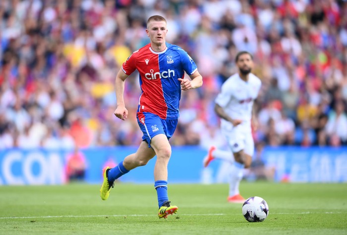Zulviauzad's tweet photo. 🏴⚽️ Timnas Inggris di #Euro2024 menampilkan nuansa yang sangat familiar. Seperti menyaksikan Crystal Palace beraksi di panggung Eropa! Apa yang membuat skuad ini begitu mirip dengan The Eagles? #England #CrystalPalace  #chundai #holyslots88 #HolySporT https://t.co/rLFigdMRuJ