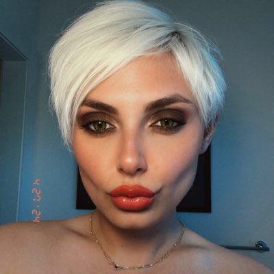 SuburbanAMZ's tweet photo. #NewProfilePic https://t.co/x4VdfU2vhW