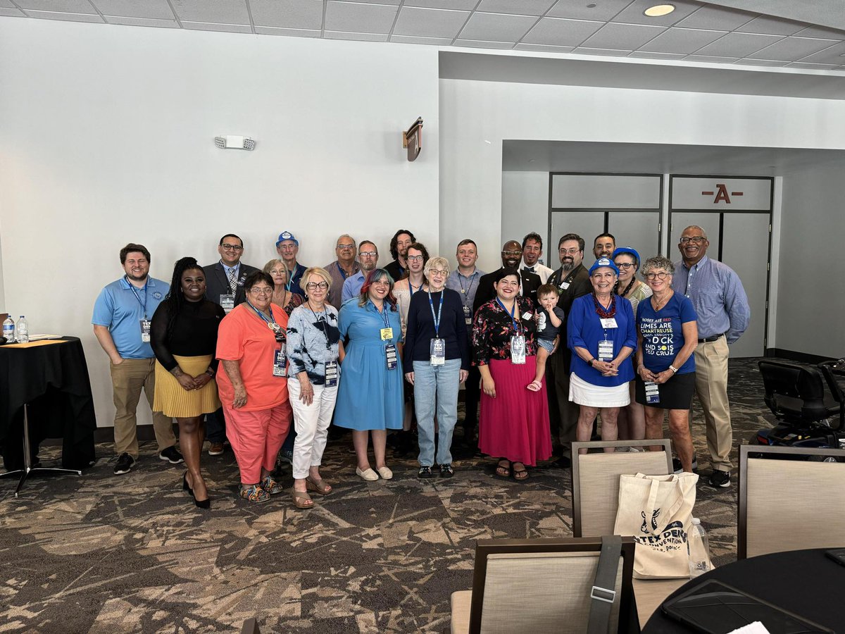 Chicago bound! Thank you, TX-13, for electing me unanimously to serve as our Democratic National Delegate and electing me unanimously as our State Democratic Executive Committeeman. Nothing but sun and fun in beautiful El Paso!

#TexDem #DemocraticConvention #TexasDemocrats