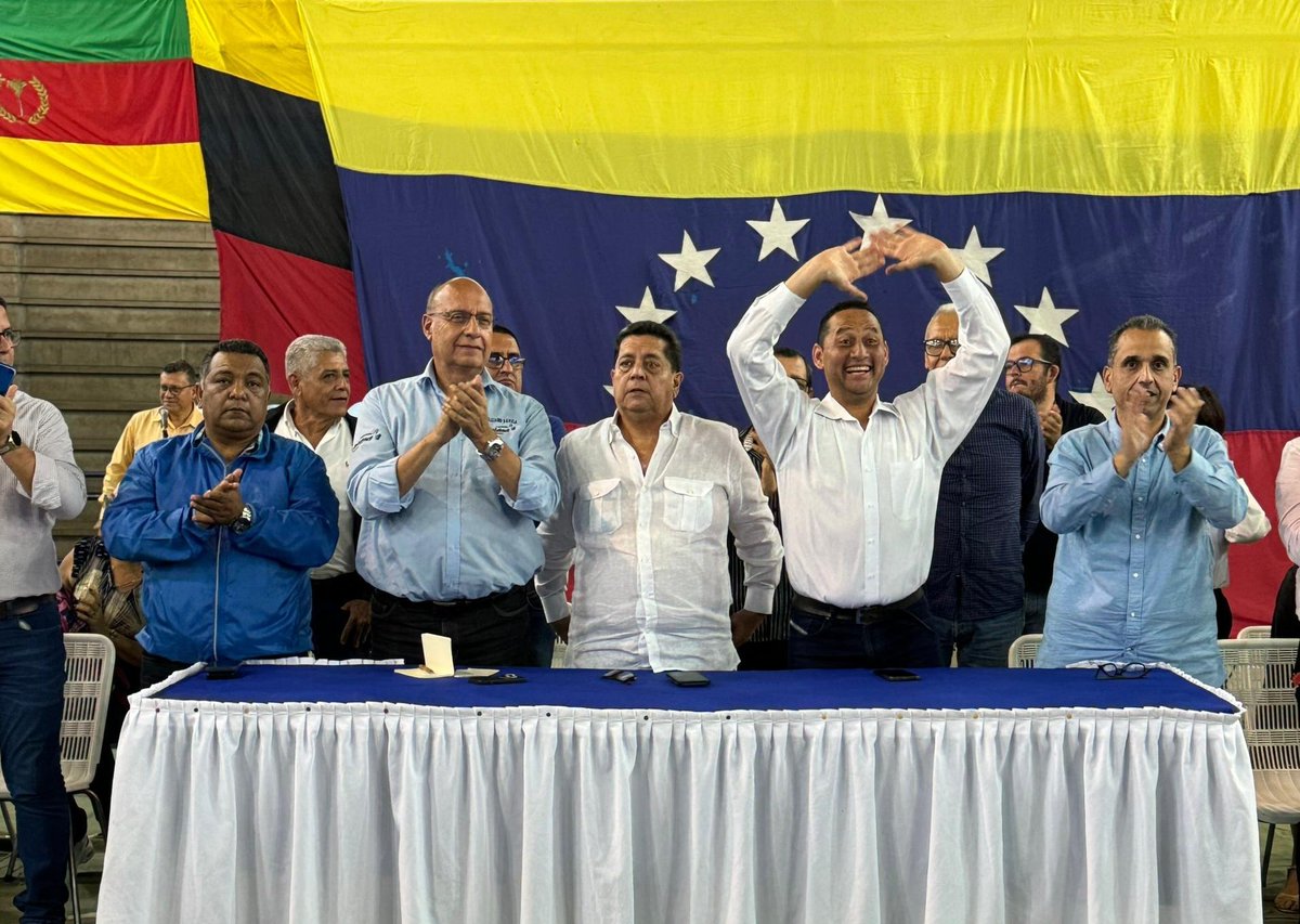 Estamos recorriendo Venezuela para sumar, organizar e incorporar más ciudadanos al trabajo, porque para ganar todos somos necesarios.

Desde Colón estado Táchira, damos la bienvenida al equipo de <a href="/ADemocratica/">Acción Democrática</a> al Alcalde Yonnhy Liscano, sumando cada día más compañeros al cambio