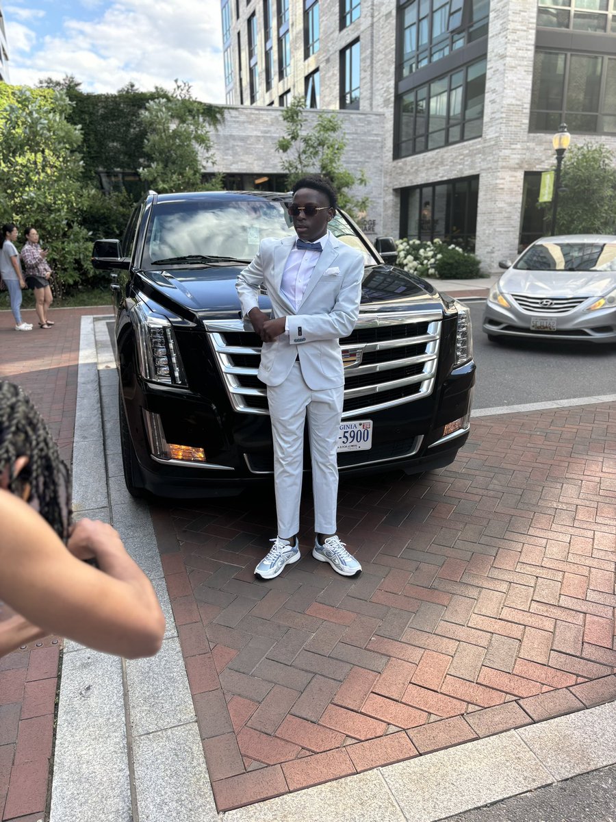MsBennyyy's tweet photo. Been lit since ah Jit π₯π€©π€§ #Prom2k24 https://t.co/10tIXuI8UC