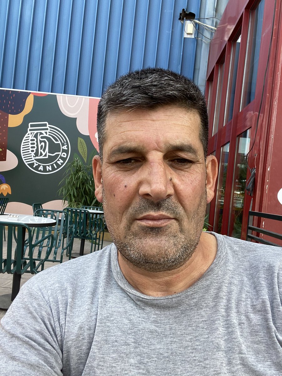 Kutsal cumartesi  yokmu Çağıran eşlik edebilirim izmir