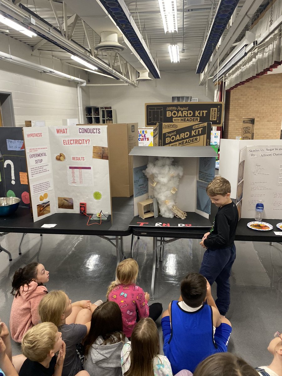 Science Fair at #steam day! Awesome job to all of our participants! #bbbees #bbpride