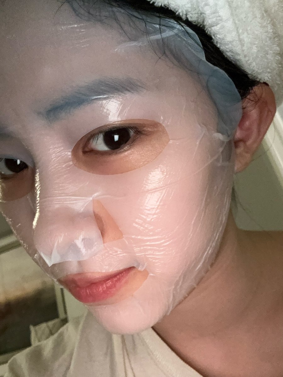 onlyforRyujin's tweet photo. SHIN RYUJIN SOOO CUTE ;&amp;:”!😭 https://t.co/qGuQQ3oJKi