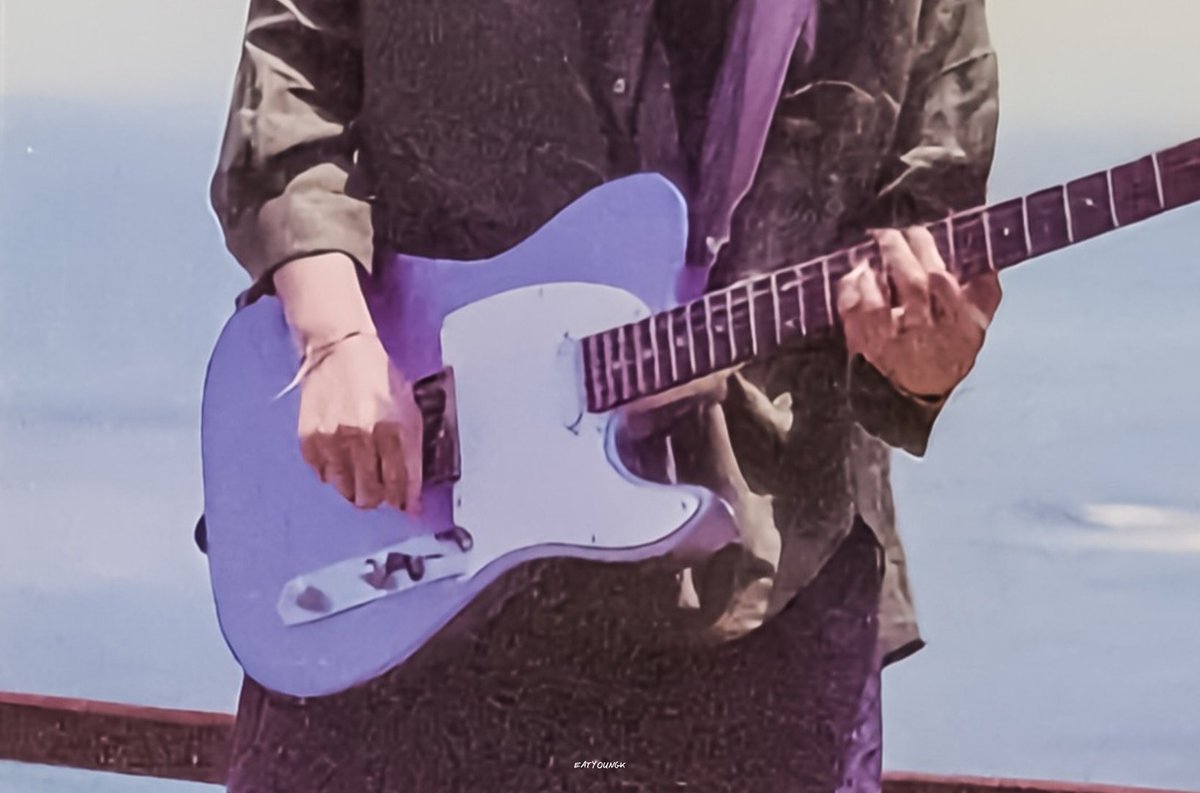 eatyoungk tweet picture