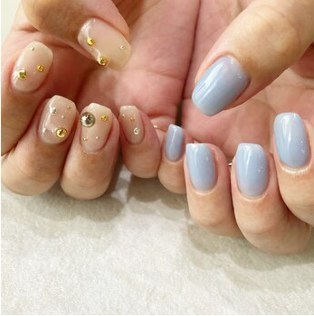 NailPrivate's tweet photo. 夏のピッタリ涼しげカラー！
立体感のある左右非対称のデザインで2倍楽しめます！
https://t.co/CW11psJ7GR
#ネイル #高田馬場ネイル #高田馬場 #シンプルネイル #ニュアンスネイル #フットネイル #オフィスネイル #夏ネイル #6月ネイル ＃涼しげネイル #左右非対称ネイル #梅雨入り https://t.co/lhrQhjDxXi