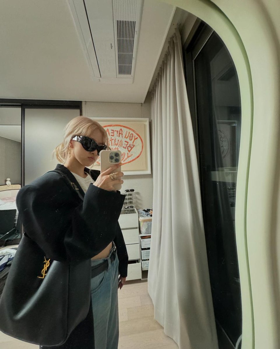 KaewkunnaP99 tweet media
