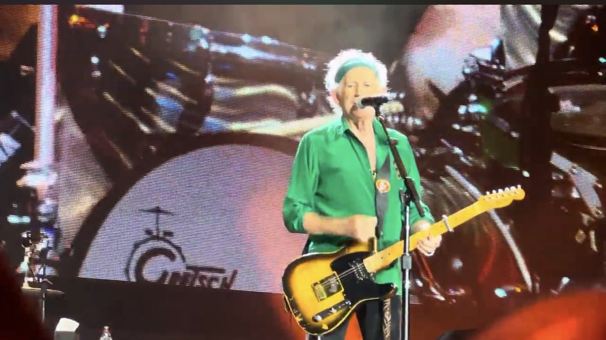 Silvia 👅🖤💙⭐️⭐️ tweet media