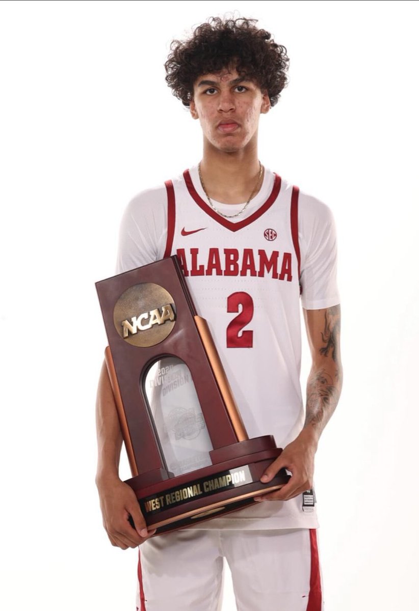 2025 5⭐️ Will Riley (<a href="/WillRiley_7/">Will Riley</a>) on his official visit to Alabama! 

Is this the move for Will?