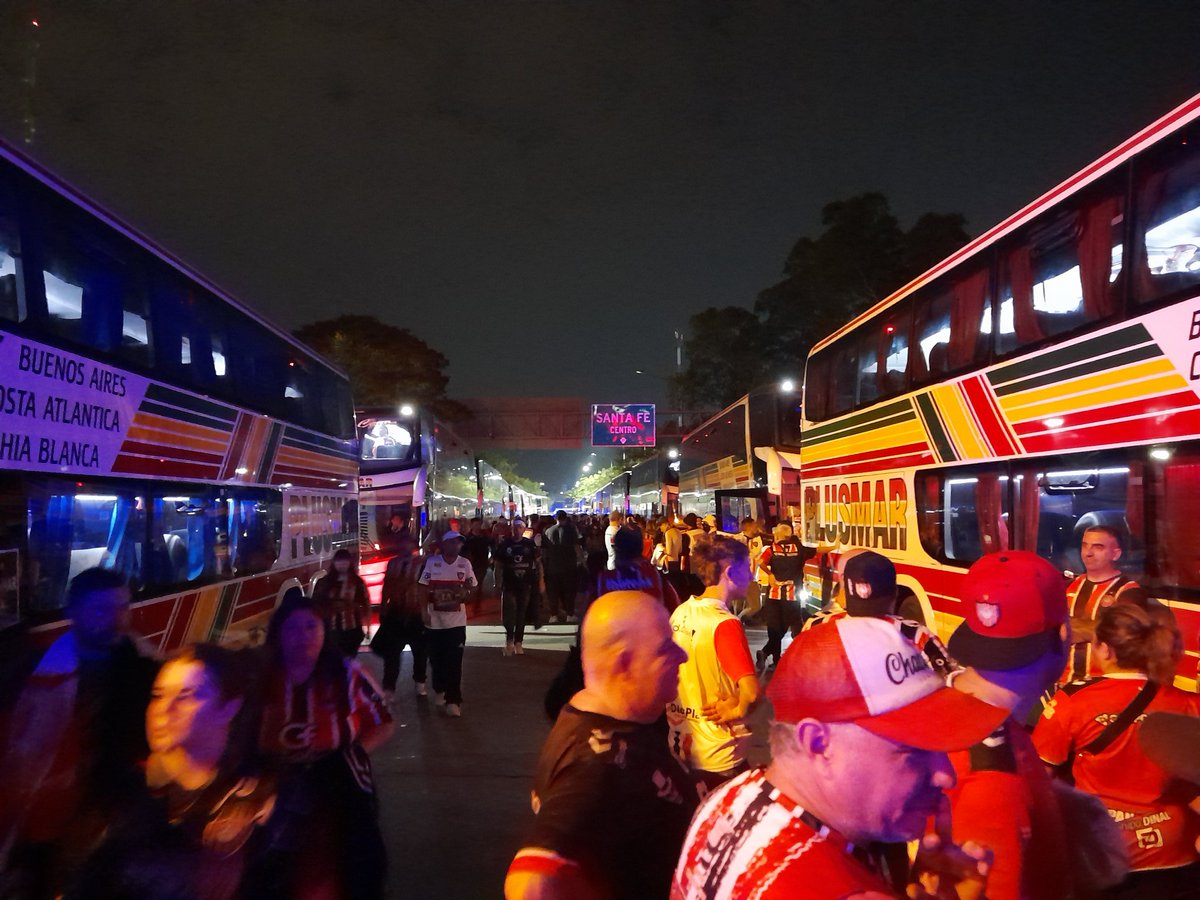 Sin palabras!! Chacarita sos grande por tu gente!!!