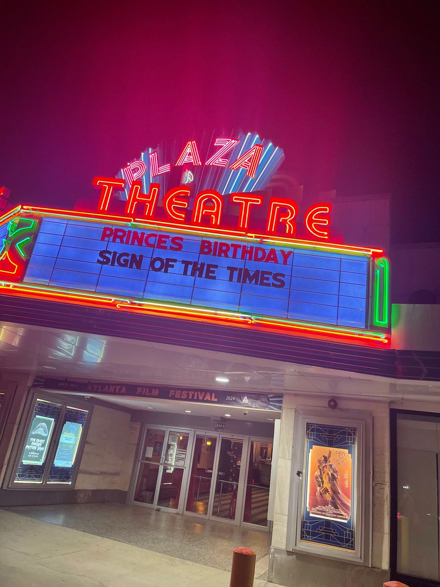 #Prince celebrated his birthday in #Atlanta watching #SignoftheTimes <a href="/PlazaAtlanta/">The Plaza Theatre</a> <a href="/prince/">Prince</a>
