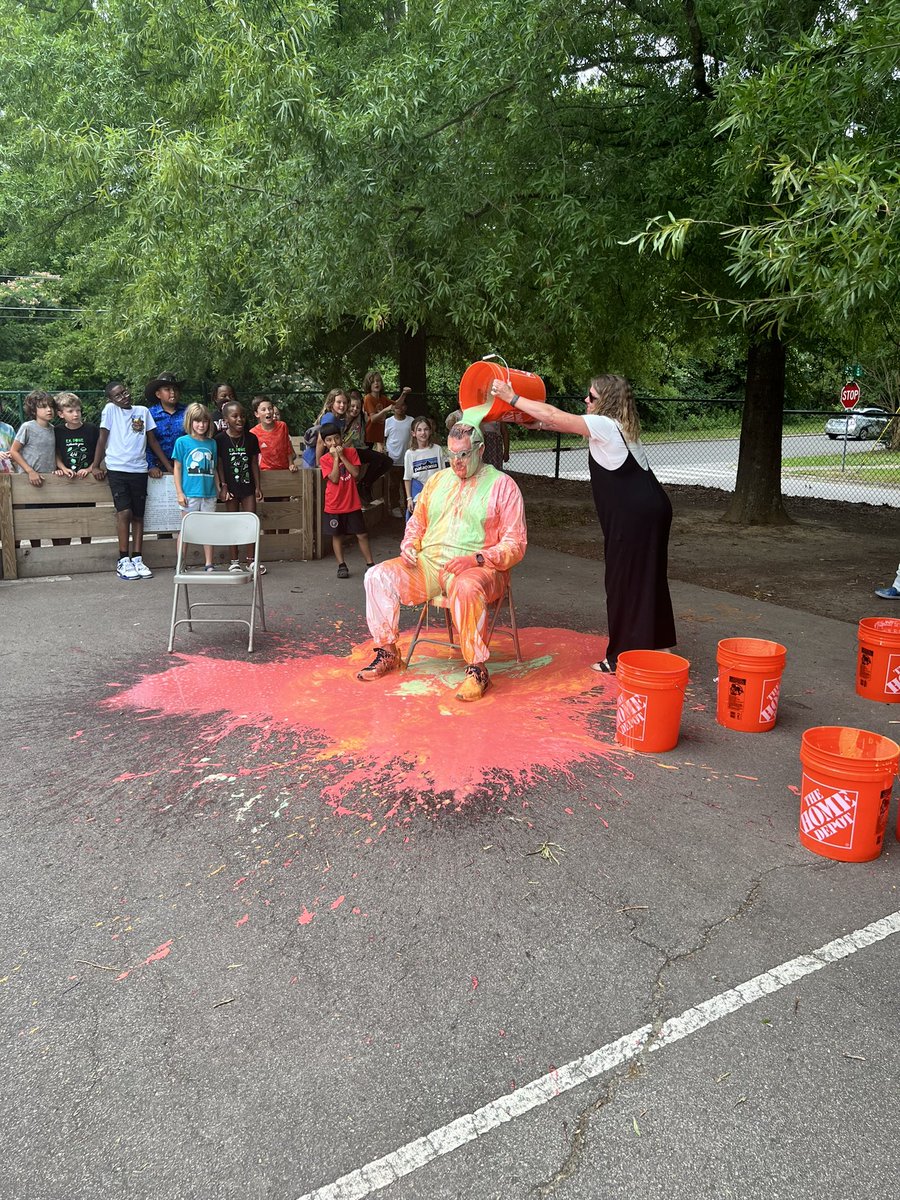 PoweSchool's tweet photo. It’s a SLIME Party! 💚🧡❤️#EOGgrowth https://t.co/bL2trU4IYp