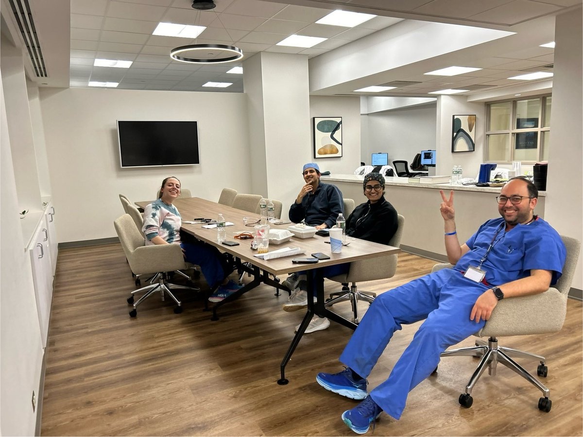 While everyone else is out at our End of Intern Year gathering, these Interns are celebrating their last floor 24 ever with <a href="/El_Taco_Burrito/">El Taco</a> and their favorite Senior on Duty. Thank you Interns for all you do!