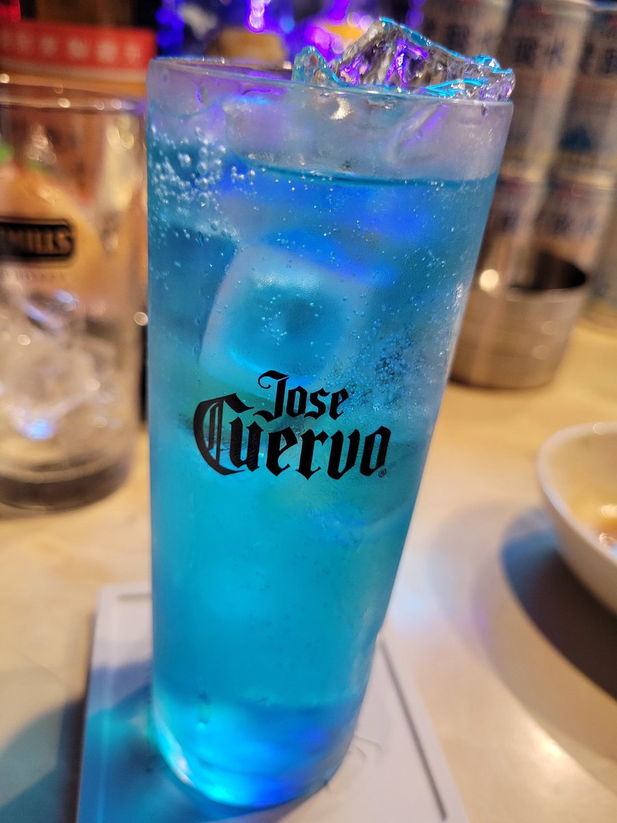 GoAceSiva's tweet photo. 後輩ちゃんのお店行ってきた!
#BARDOG https://t.co/HG8xrnr148