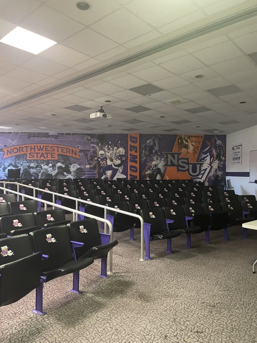 JaxonRobertson5's tweet image. Had a great showing @NSUDemonsFB camp! Thank you to coach @BlaineMcCorkle for putting on a great camp! @coachpcarter @TheCoach_G @ereed11 @TheLabCypE @CoachJDCary @QBHitList @Rivals @ASCENSION_AM @footwork_king1 @TheQBTech @dctf @Texan_Live 🤘🤘
