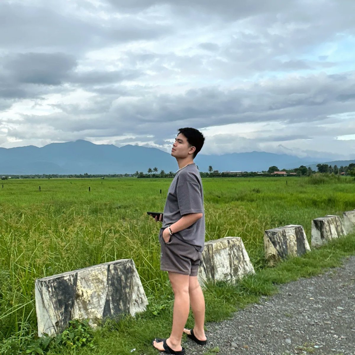 bbxrasky's tweet photo. ft. Sierra Madre Mountain

#AuroraBaler #scenery #mountainview #green https://t.co/vjYppzfhkm