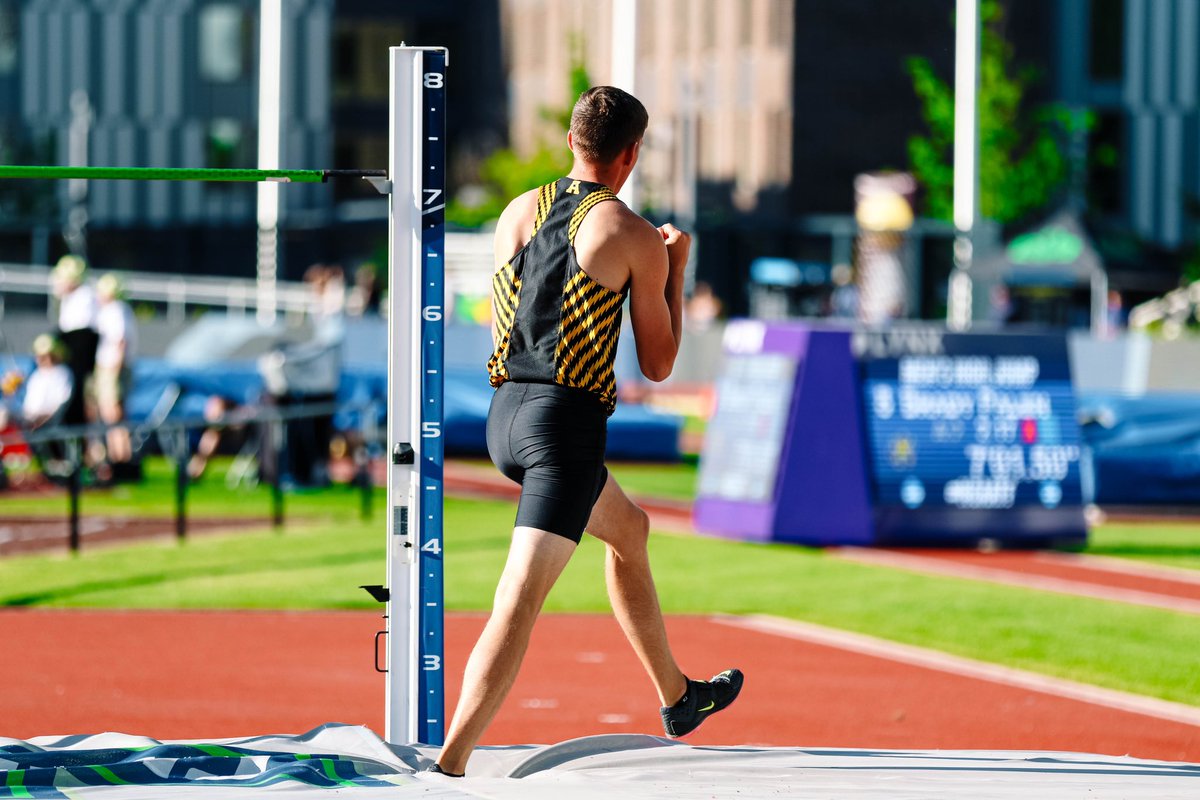 Give it up for 2x All-American, Brady Palen! 👏