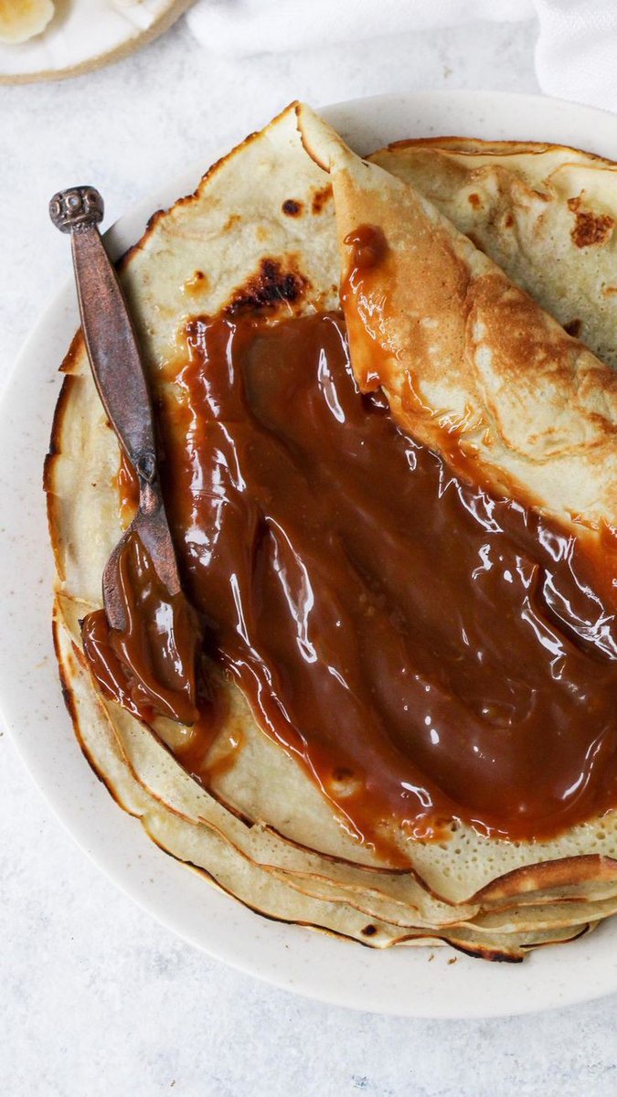 sabían que existe gente q no les gustan los panqueques? dios q gente pelotuda, mira q yo digo boludecez de comida, pero esos me superan por mucho, estúpidos sin papas