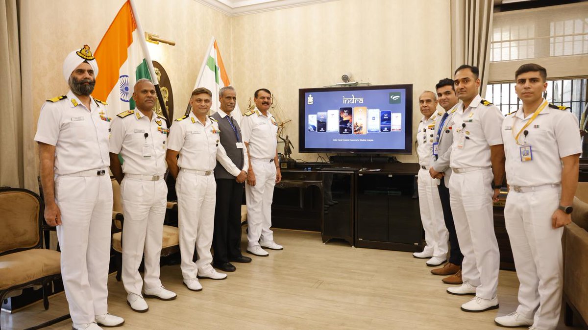 indiannavy's tweet image. On #WorldOceanDay meeting our commitment to safer oceans &amp;amp; climate conservation, #IndianNavy unveil&apos;s #INDRA - Indian Naval Dynamic Resource for Weather Analysis, launched by Adm Dinesh K Tripathi #CNS.

Developed &amp;amp; designed by Directorate of Naval Oceanology &amp;amp; Meteorology #NHQ…