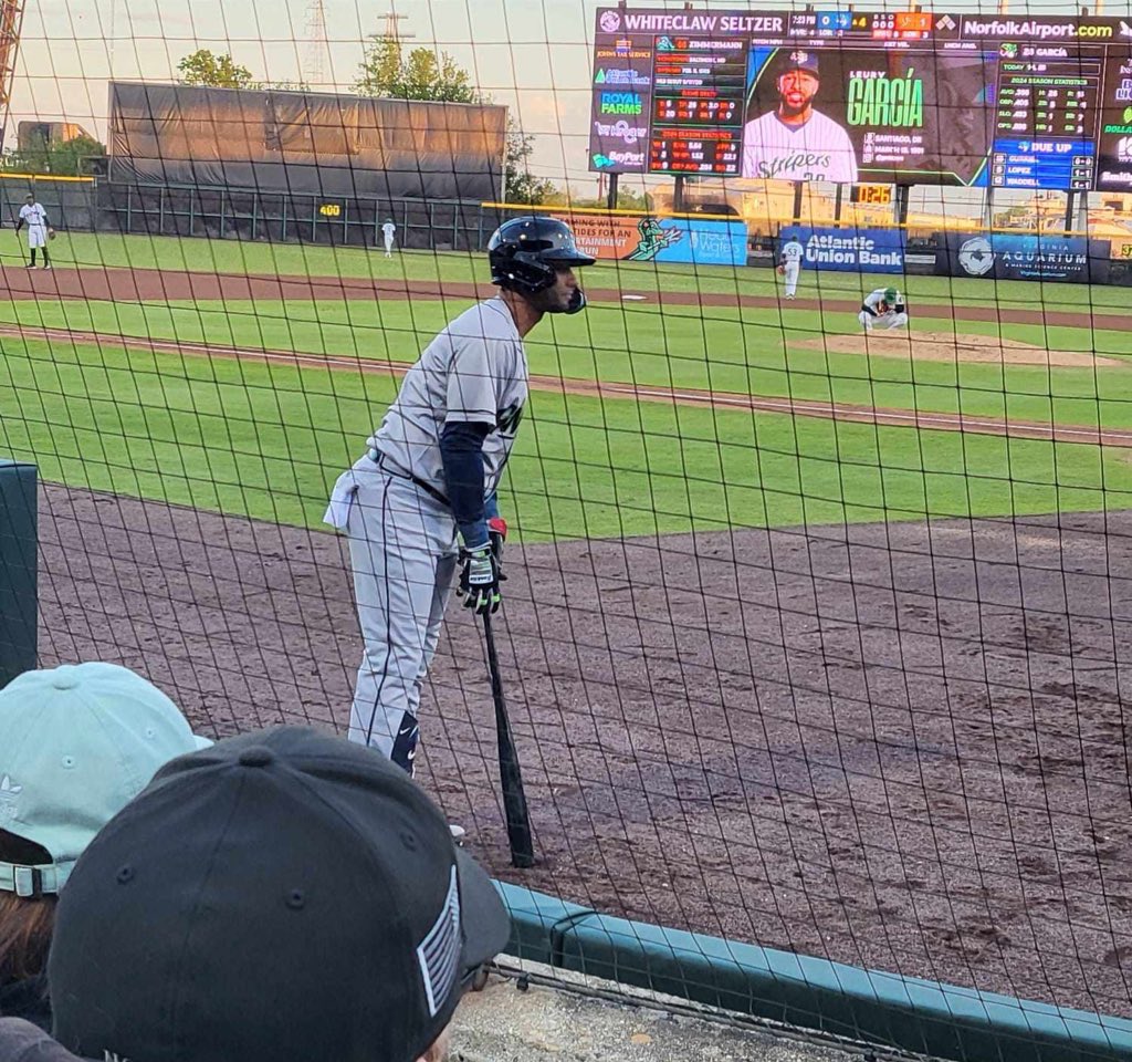 francysromeroFR's tweet image. Yuli Gurriel fell a triple shy of the cycle tonight and extended his on-base streak to 23 games in Triple-A, Gwinnett.