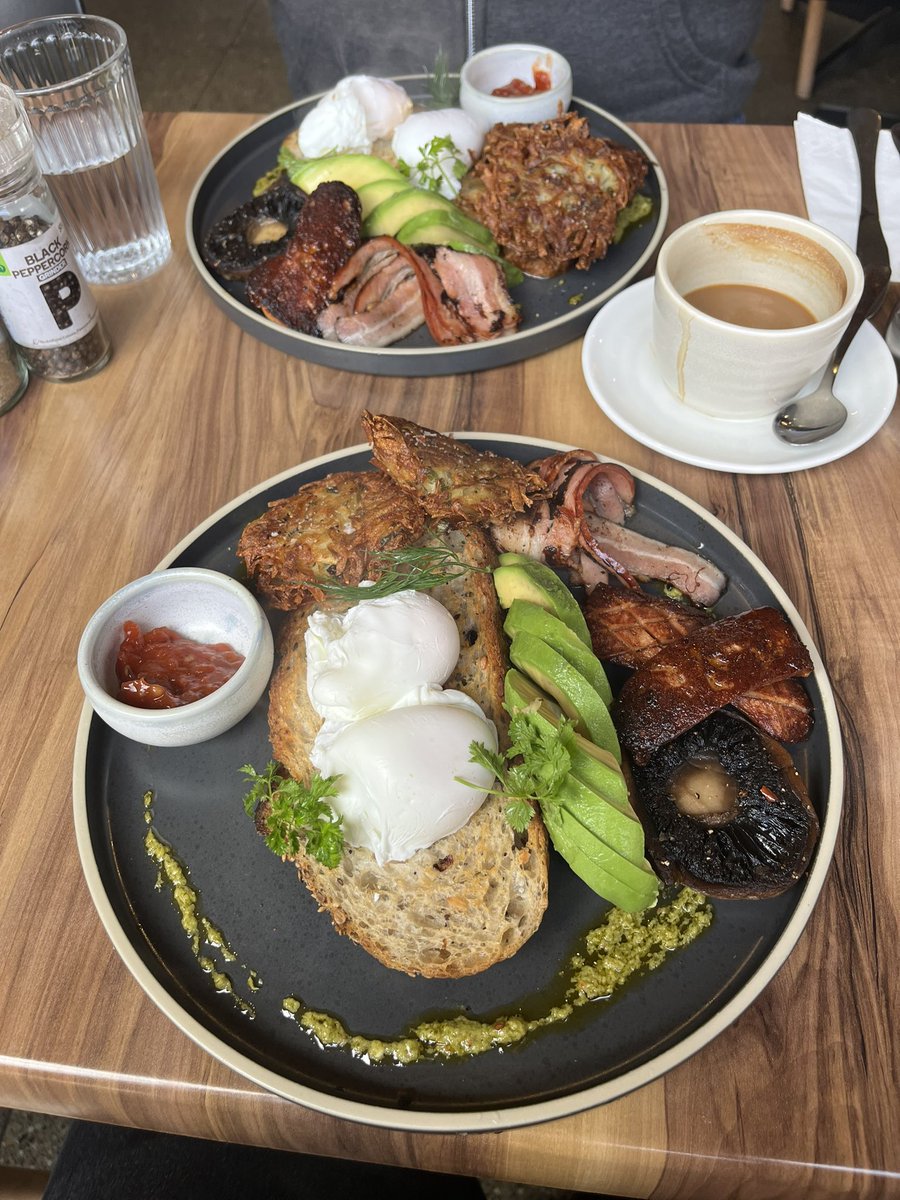 MikeKennedy1906's tweet image. Brunch at #HelloSparrow in #Balaclava. The fame of their potato rosti has spread as far as South Australia.