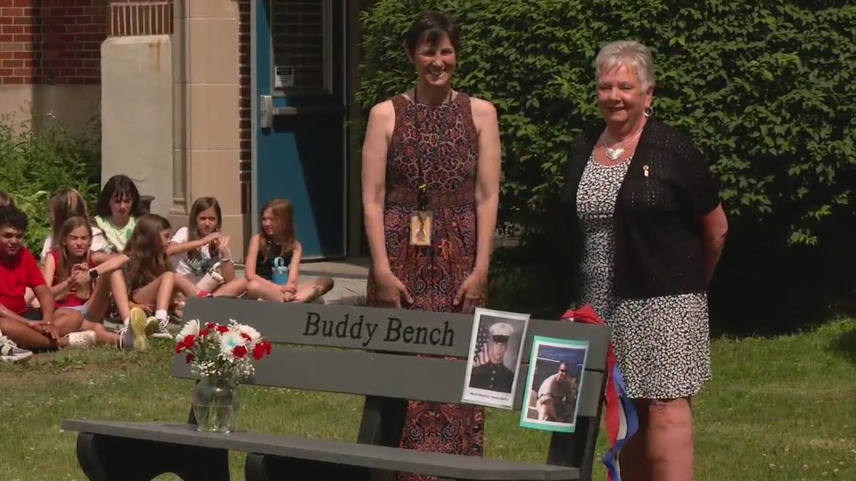 Buddy Bench at Elsmere Elementary in <a href="/BethlehemCSD/">Bethlehem Schools</a> honors fallen soldier trib.al/npId8hC