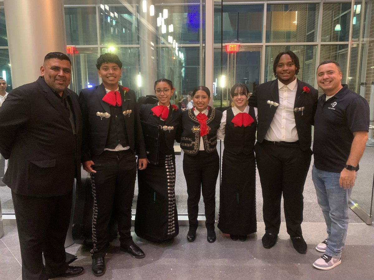 Abe Lozano tweet media